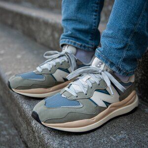 New Balance 57/40 Sneakers in Khaki Gray Mens Size 12
